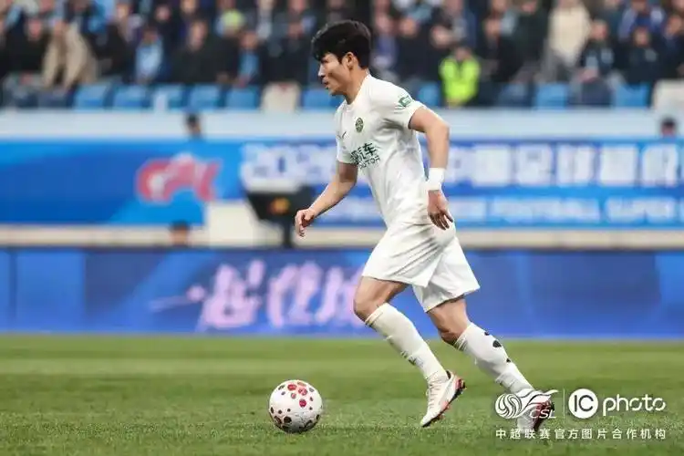 中文字幕av久久波多野结本以为能交到朋友，结果被利用了！ 